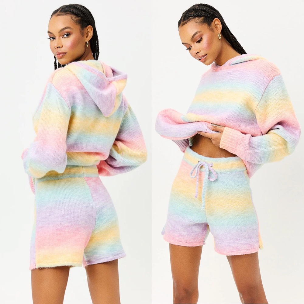 💔SOLD $185 🌈Frankie’s Bikinis Pastel Rainbow Burl Knit Sweat Shorts - Picture 2 of 8